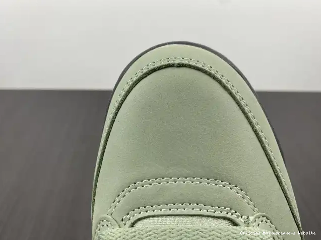 Official Maikesneakers Air 